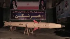 پیوستن موشک دوربرد نقطه زن «خیبرشکن» به توان موشکی سپاه