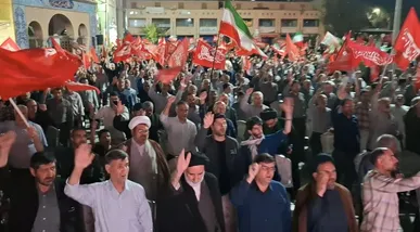 طنین دعای فرج در شب ۱۷۶ مقاومت مردم بجنورد+فیلم