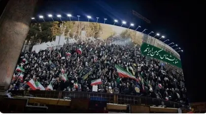 رونمایی از دیوارنگاره جدید میدان ولیعصر