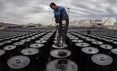 مجوز مجلس برای اعتبار ۱۹ هزار میلیاردی تأمین سهم قیر دستگاه‌های اجرایی