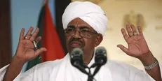 البشیر با اعلام حالت فوق‌العاده دولت انتقالی تشکیل می‌دهد