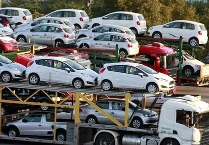 مجوز وزارت صنعت به خودروسازان برای "تحویل خودرو&zwnj;های قابل تحویل به جای ثبت نامی"