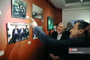دکتر محمد جواد ظریف وزیر امور خارجه و عراقچی معاون وزیر امور خارجه