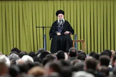 رهبر انقلاب: آمریکایی‌ها بدانند اگر جنگی راه بیندازند این بار جنگ منطقه‌ای خواهد بود/فتنه اخیر شبیه کودتا بود + فیلم