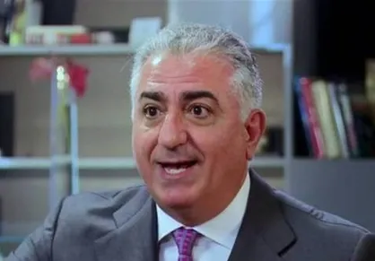 توصیف سردبیر وال&zwnj;استریت ژورنال از رضا پهلوی: احمقی!