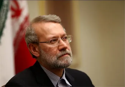 عکس/ دست&zwnj;خط علی لاریجانی روی دنا پلاس