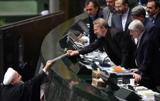 لایحه بودجه هشت هزار میلیارد کسری دارد/ اراده اجرای اقتصاد مقاومتی دیده نمی‌شود