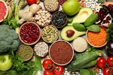 کدام مواد غذایی را در روز‌های گرم مصرف کنیم؟