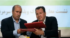 رقم قرارداد ویلموتس و دستیارانش؛ ۱۱۲ میلیارد تومان برای ۳ سال