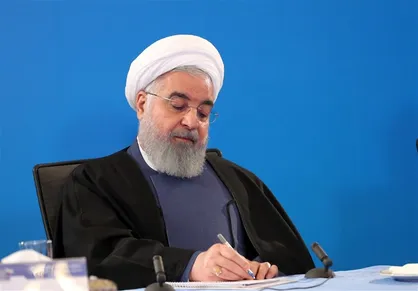 روحانی در نامه&zwnj;ای خطاب به سران جهان: مدیریت بحران عظیم کرونا برای هیچکس به تنهایی مقدور نیست/ تحریم&zwnj;های آمریکا علیه ایران مجازات دسته جمعی کلِ بشریت است