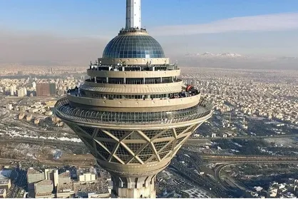 بازدید رایگان پرستاران از برج میلاد