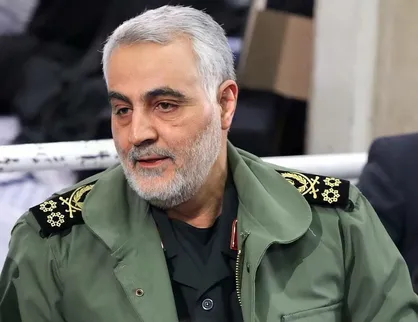 واقعی&zwnj;ترین شعار جانم فدای ایران؛ بازخوانی دست&zwnj;نوشته حاج قاسم در اوج نبرد سوریه / از &laquo;بوکمال&raquo; تا &laquo;تهران&raquo;؛ چرا حاج قاسم در اوج جنگ نگران &laquo;تجارتخانه&zwnj;های ایران&raquo; بود؟ + تصویر متن