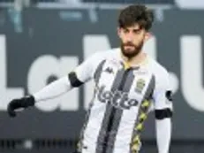 هافبک لژیونر در آستانه بازگشت به ایران/ بازیکن تیم ملی بمب جدید لیگ برتر می‌شود؟