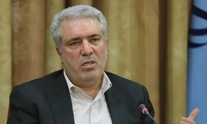 مونسان رای خود را به صندوق انداخت