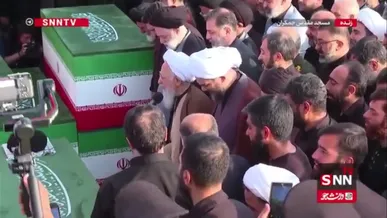 بغض آیت‌الله جوادی آملی هنگام اقامه نماز بر پیکر مطهر رهبر شهید