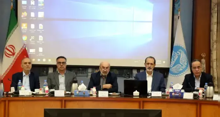 بی‌نظمی و عدم حضور اساتید غیر قابل اغماض است / تغذیه دانشجویان؛ تغییر سازوکار پرداخت و ضرورت توجه به مشکلات ثبت‌نام دانشجویان