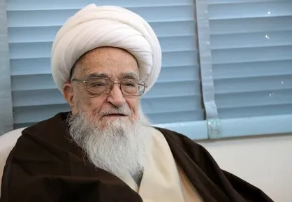 پیکر آیت&zwnj;الله صافی&zwnj;گلپایگانی در قم تشییع شد + عکس