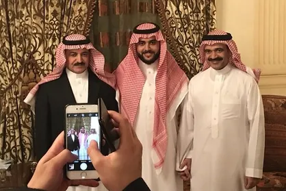 بن سلمان وزیر دارایی پیشین و مدیرعامل شرکت &laquo;اتصالات&raquo; را آزاد کرد/ پرداخت غرامت&zwnj;های چند صد میلیون دلاری