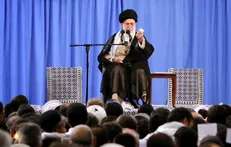 مدال‌آوران کاروان ورزشی ایران در بازی‌های آسیایی اندونزی با رهبر انقلاب دیدار کردند
