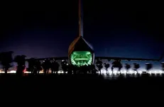 خروج بیش از ۹۰۰ آمریکایی از افغانستان/ روند تخلیه ادامه دارد