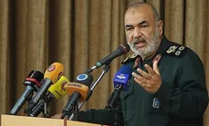 سرلشکر سلامی: دشمن دچار پوکی استخوان شده / رهبرانقلاب با بهجت از سِمت سردار فدوی استقبال کردند