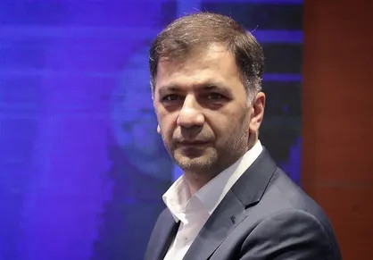 کریمی: سمیعی را به خاطر تخلفاتش اخراج کرده بودم/ بزرگ&zwnj;ترین اشتباهم احترام به هواداران بود