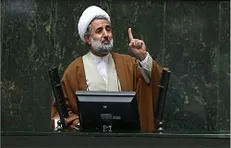 ذوالنوری: عدم شفافیت رای نمایندگان حقی است که ما از مردم سلب کردیم / بعضی اوقات یک سوم نمایندگان در رای گیری شرکت می‎کنند