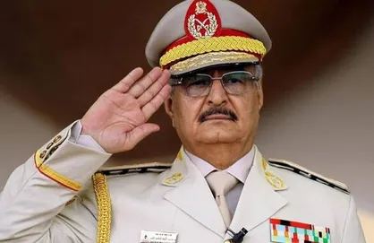 خلیفه حفتر: در انتخابات ریاست جمهوری شرکت خواهم کرد