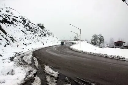 محورهای شمالی باز هستند/ ترافیک سنگین آزادراه قزوین-کرج-تهران