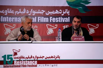 &laquo;اخراجی ها&raquo; اولین کمدی جنگی سینمایی ایران است نه &laquo;لیلی با من است&raquo;/ هیچ وقت فیلمتان را در جشنواره با منتقدان نبینید!