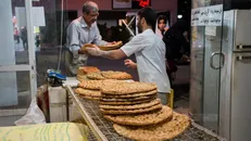اجرای موفقیت آمیز طرح هوشمندسازی یارانه آرد / قیمت نان تغییر نمی‌کند