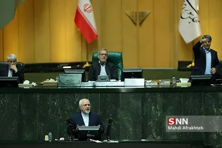 جلسه علنی مجلس با حضور ظریف وزیر امور خارجه