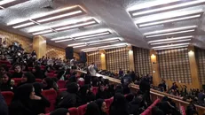دولت در گشودن قفل‌های سیاسی و اقتصادی ناکام بوده/ تفکرات شما بلایی برسر اقتصاد آورد که جنگ جهانی نیاورد