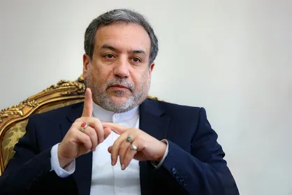 عراقچی: فرانسه هیچ صلاحیت اخلاقی برای ارشاد کردن ایران ندارد