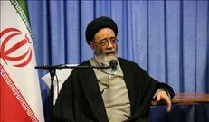 ورود به مسائل سیاسی و سوار شدن بر امواج سیاست به ضرر دانشجویان است/ نبود برنامه‌ریزی مشخص در کار فرهنگی مشهود است