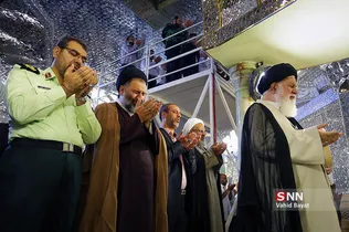 نماز عید قربان در حرم مطهر رضوی 