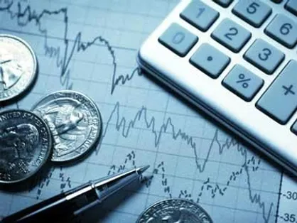 اخلالگران و مفسدان با همین توجیهات اقتصاد را به هم ریختند