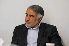 انتقاد شدید حبیب الله بور بور، از مانع تراشی برخی نمایندگان برای استیضاح برخی از وزرا