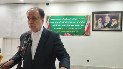 حاجی بابایی: مطالبه اصلی فرهنگیان، قله&zwnj;نشینی معلم است