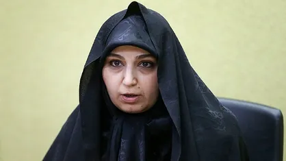 نرجس سلیمانی: تولید ماسک در اختیار زنان سرپرست خانوار قرار گیرد