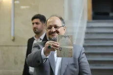 شریعتمداری وارد ستاد انتخابات وزارت کشور شد+ فیلم