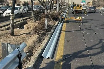 نوسازی و افزایش ایمنی گاردریل&zwnj;های بزرگراه شهید همت در تهران