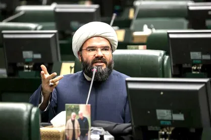 نیک&zwnj;بین: آقای پزشکیان! ستاد جنگ اقتصادی تشکیل دهید + فیلم