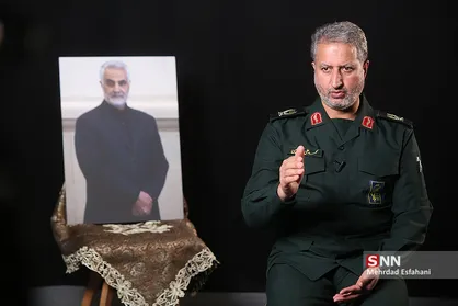 سردار حق&zwnj;بین: ماجرای شنیدنی از هدف قرار دادن حاج قاسم توسط تک&zwnj;تیرانداز داعشی / جزئیاتی از حمله ایران به آمریکا در سوریه + فیلم