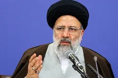 رئیسی: مردمی بودن با سخن نمی‌شود/  از تکالیفی که در دوره تحول بر عهده قوه قضائیه است، مردمی بودن است