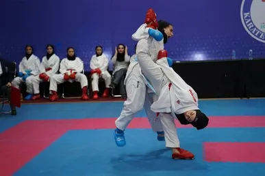 آغاز اردوی تیم ملی کاراته نوجوانان و جوانان دختر