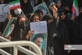 راهپیمایی بانوان فاطمی در شیراز