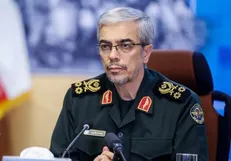کشور ما هیچ آقا بالاسری ندارد/ در دوران پر فتنه‌ای زندگی می‌کنیم