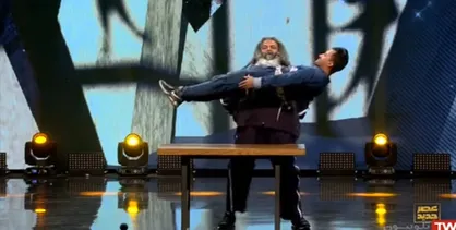 اجرای جالب حسن چوپان&zwnj; باجه در عصرجدید