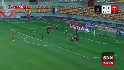گل اول فولاد به پرسپولیس توسط احسان محروقی در دقیقه۲۱